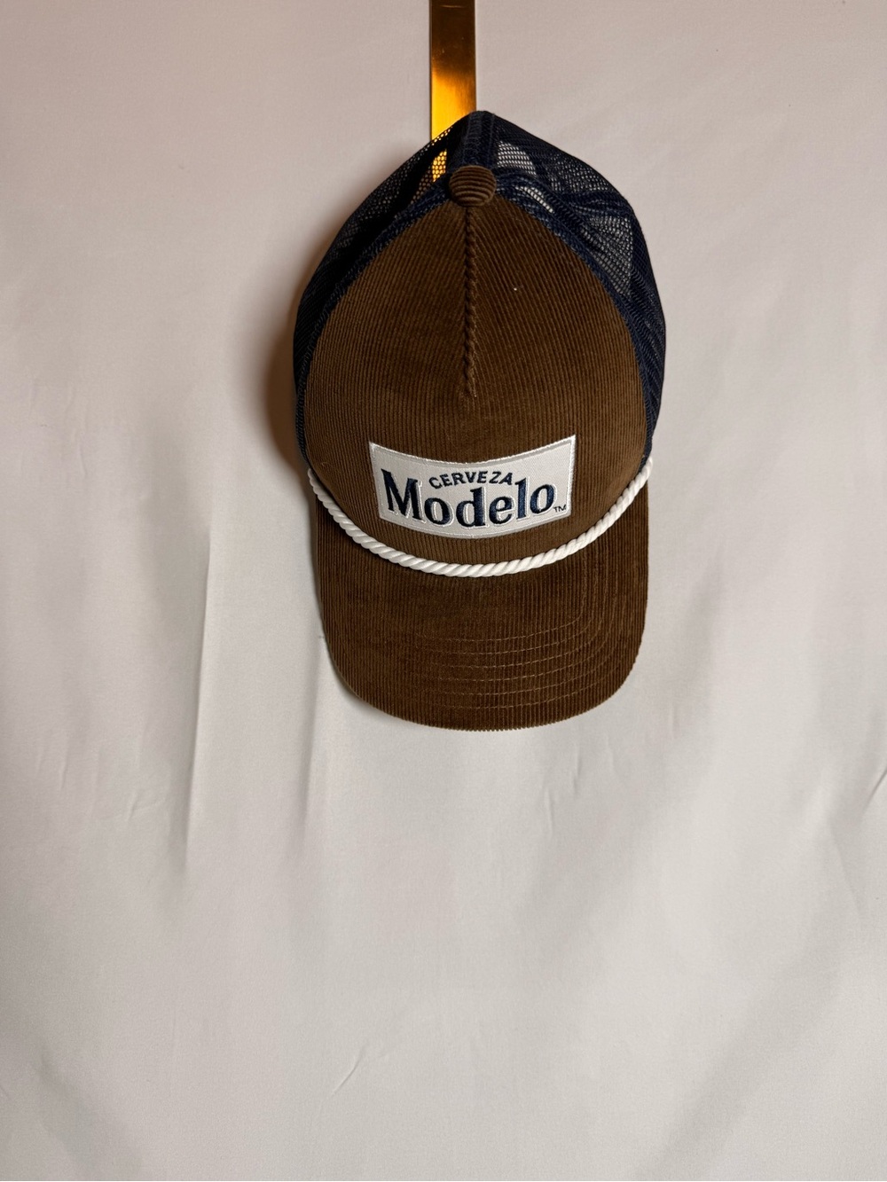 ModelCo Black and Beige Mesh Adjustable Hat